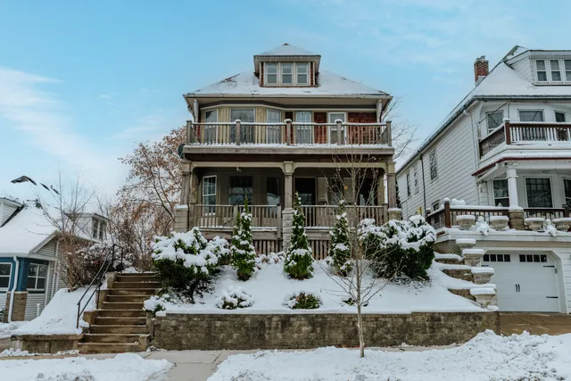 $449,900 | 3563 North Maryland Avenue, Unit 3565, Shorewood, WI 53211