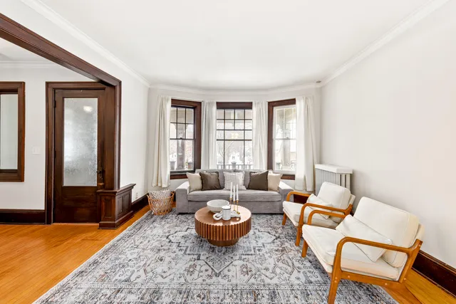 $449,900 | 3563 North Maryland Avenue, Unit 3565, Shorewood, WI 53211