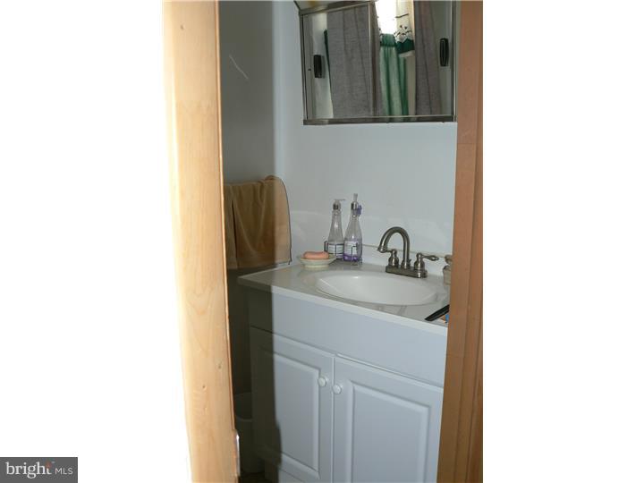 23 Edgewood Road Dover, DE 19901 - Photo 12 of 16 Bathroom