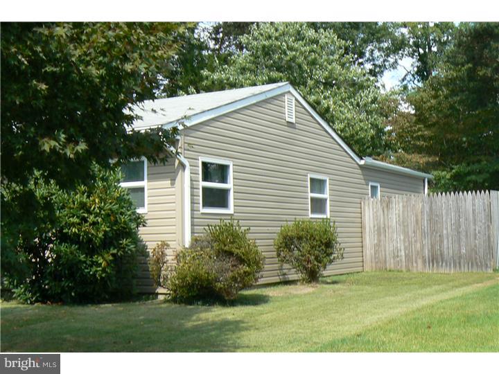 23 Edgewood Road Dover, DE 19901 - Photo 4 of 16 Exterior Side