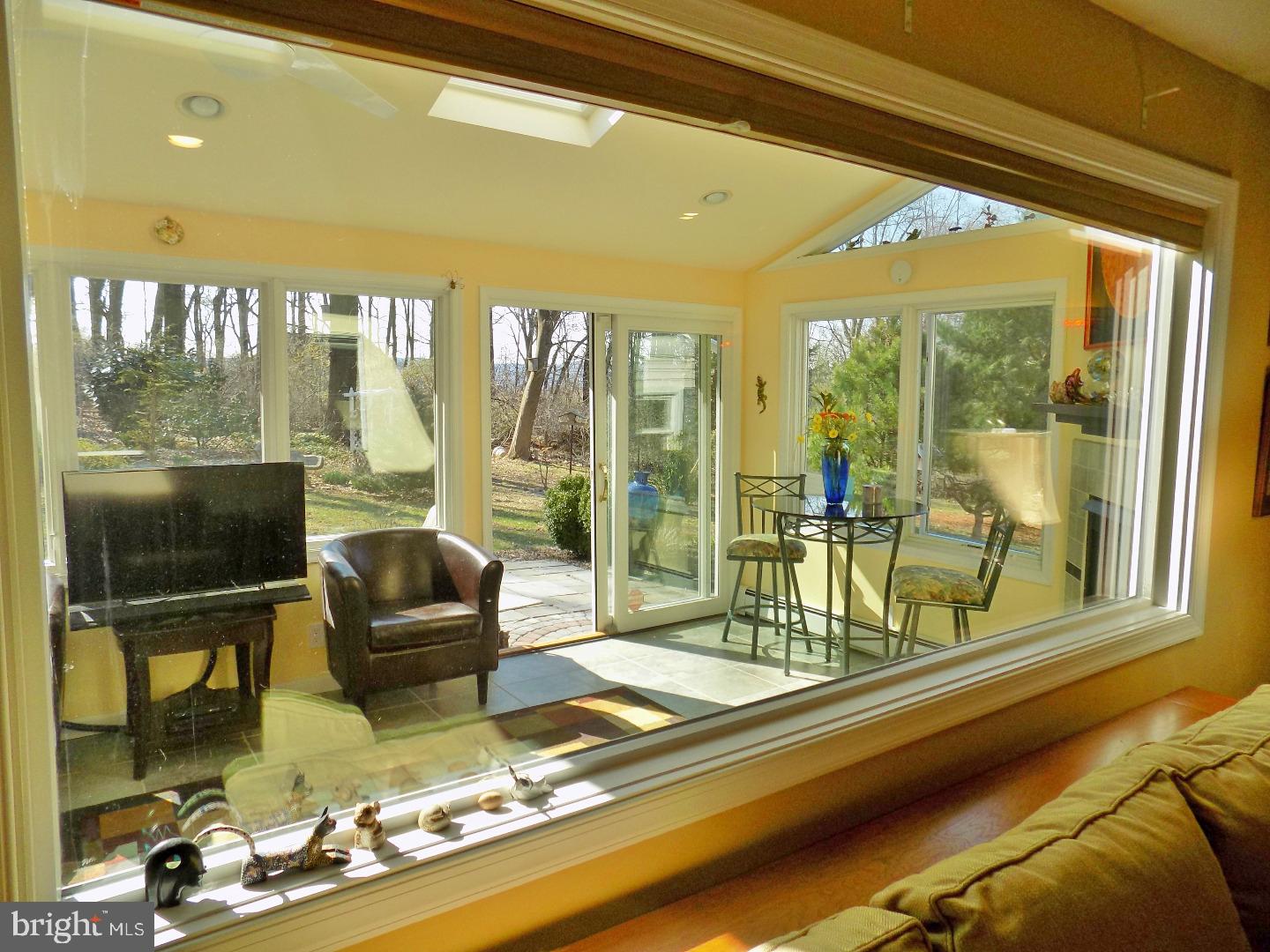 5480 West Valley Road Center Valley, PA 18034 - Photo 14 of 25 Gallery Image 14