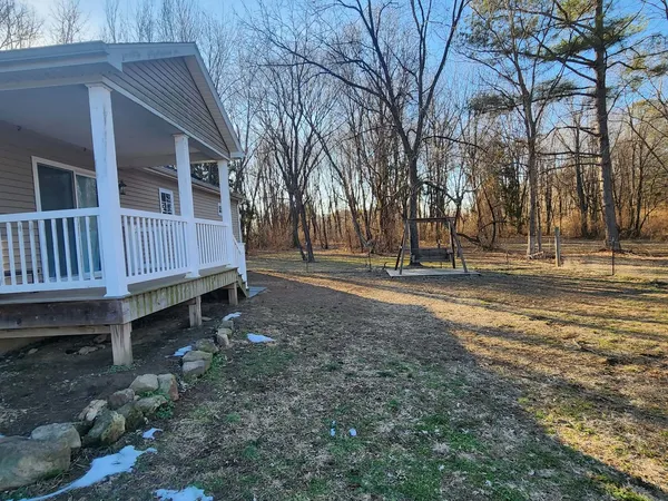 $275,000 | 9721 Fox Hunters Road, Mulkeytown, IL 62865