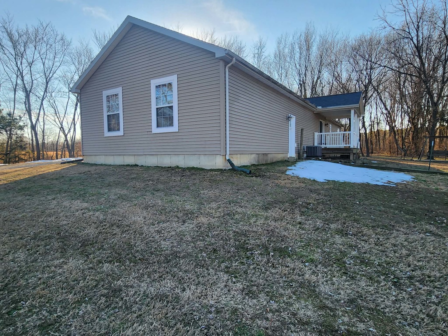 9721 Fox Hunters Road Mulkeytown, IL 62865 - Photo 6 of 32