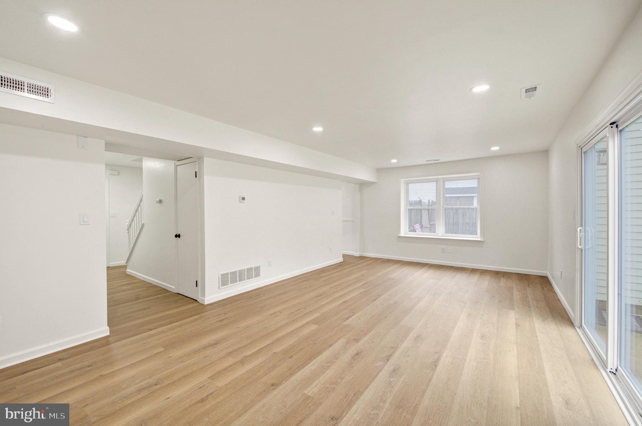 55 Hampton Gate Drive Sicklerville, NJ 08081 - Photo 17 of 28