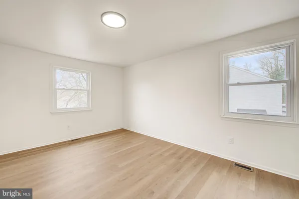 $2,200 | 55 Hampton Gate Drive, Sicklerville, NJ 08081