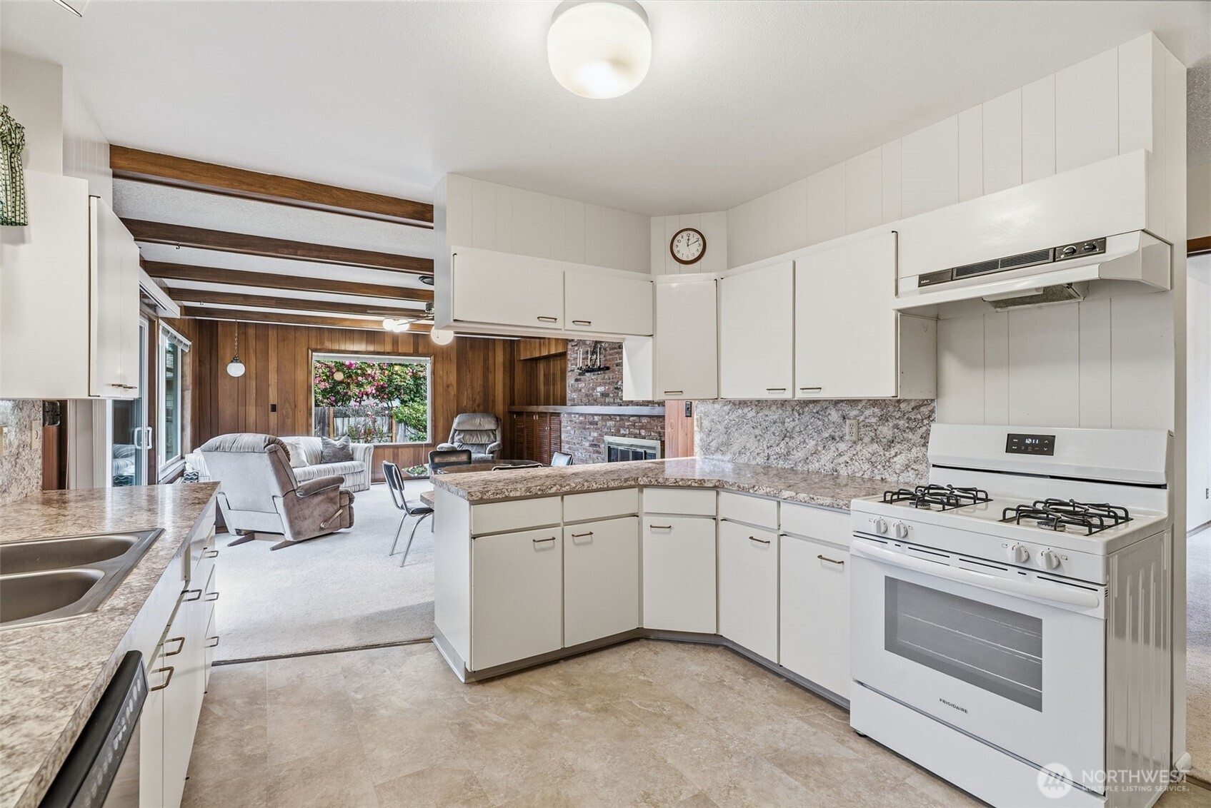 2246 Cascade Way Longview, WA 98632 - Photo 18 of 34