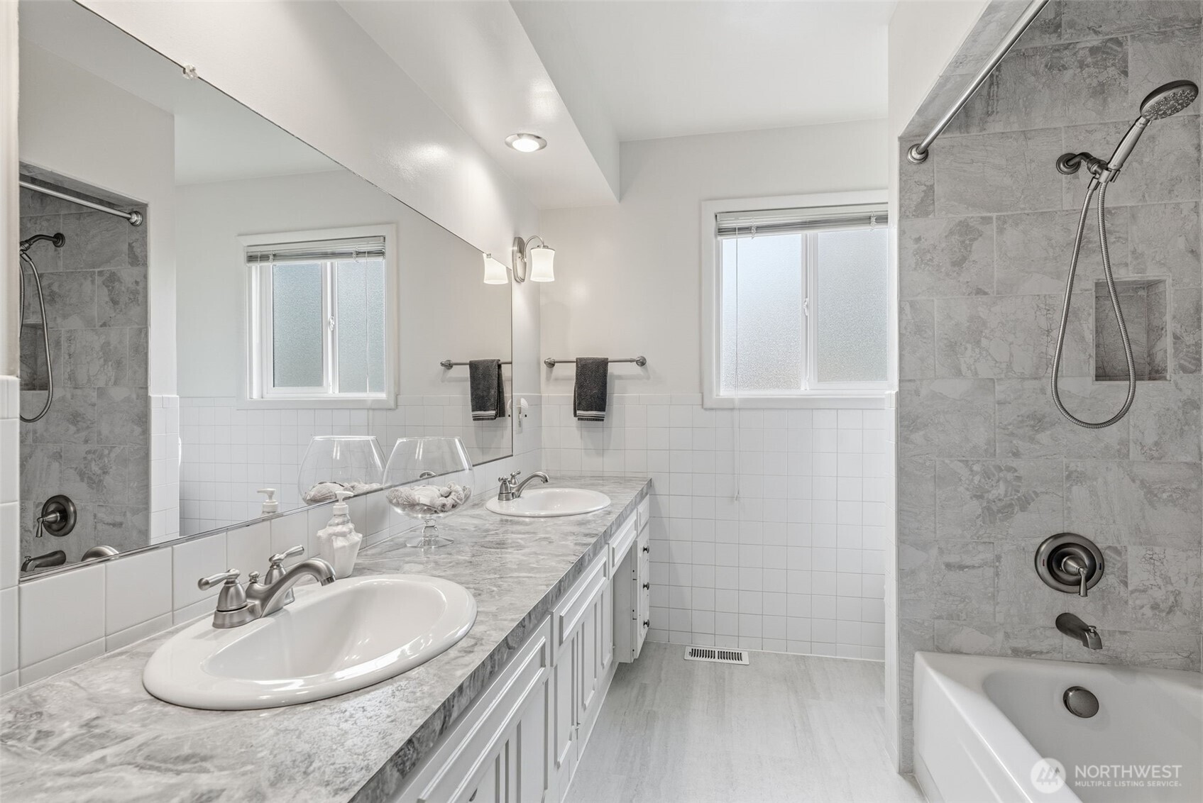 2246 Cascade Way Longview, WA 98632 - Photo 24 of 34