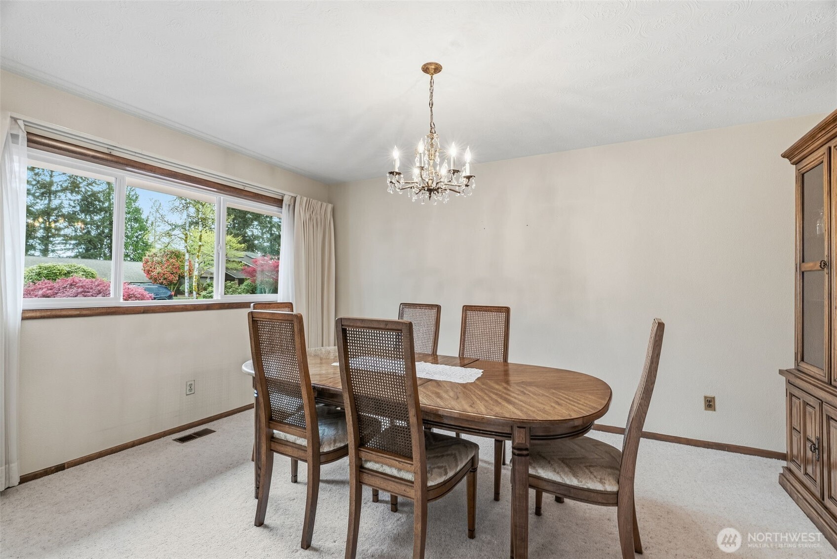 2246 Cascade Way Longview, WA 98632 - Photo 10 of 34