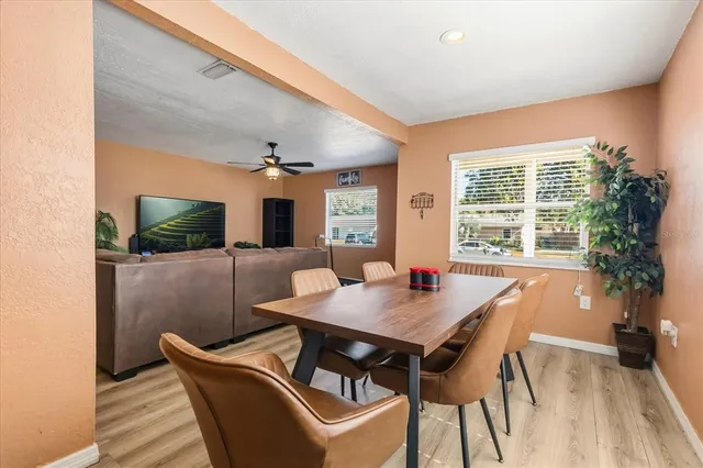 $250,000 | 39560 Meadowood Loop, Zephyrhills, FL 33542