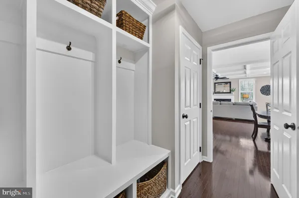 $1,250,000 | 24242 Purple Finch Drive, Aldie, VA 20105