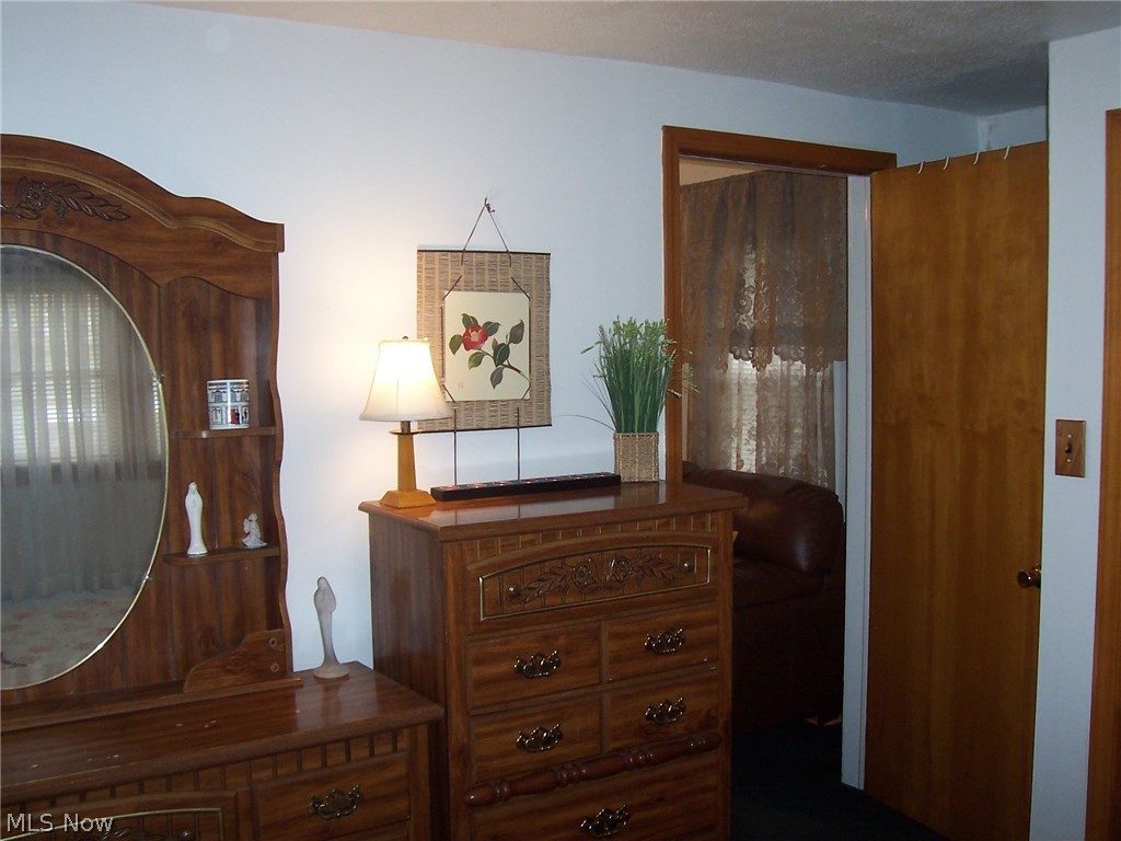 430 Lansing Road Akron, OH 44312 - Photo 17 of 31