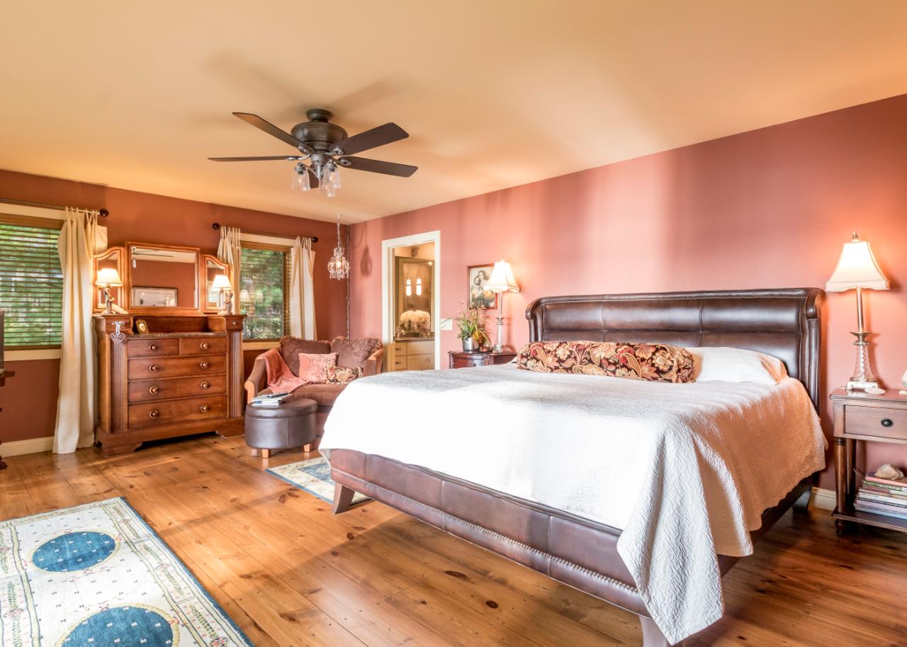 9290 Country Club Road Minocqua, WI 54548 - Photo 9 of 38 Gallery Image 9