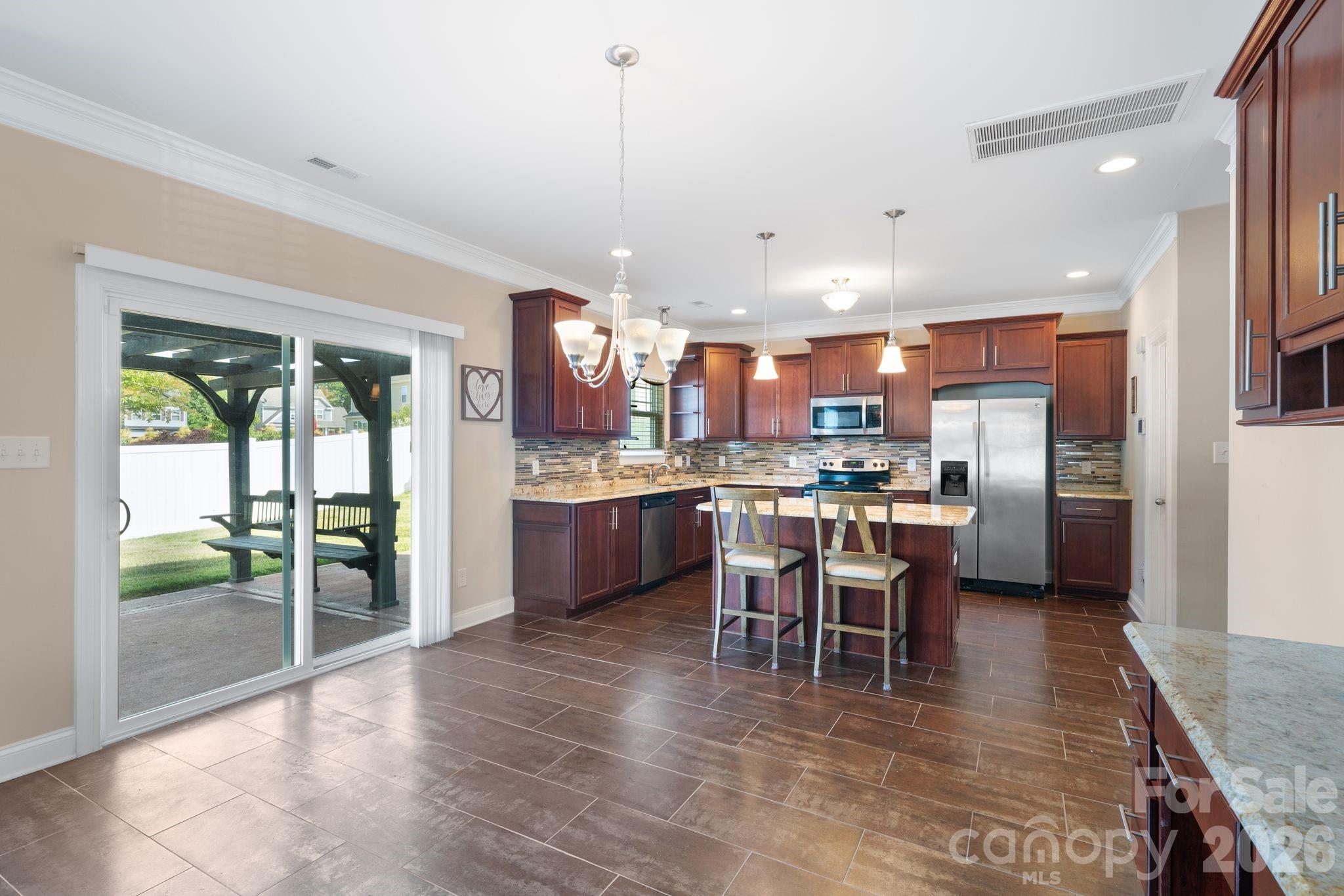 2506 Copperleaf Court High Point, NC 27265 - Photo 10 of 36