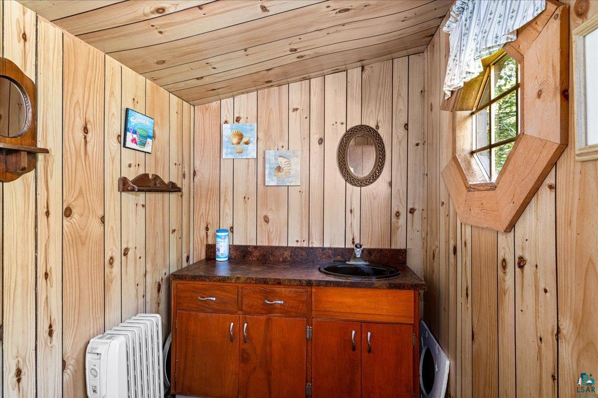 1593 Kane Lk Road Two Harbors, MN 55616 - Photo 30 of 44 Gallery Image 30