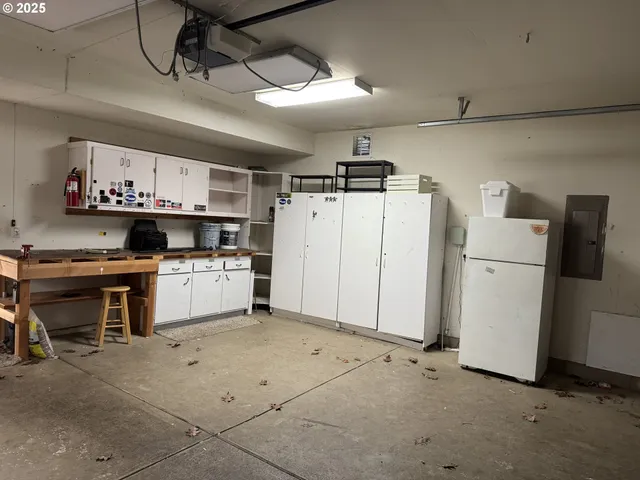 $510,000 | 4015 Scenic Drive, Unit 4027, Eugene, OR 97404