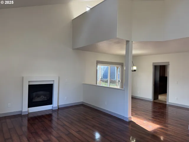 $510,000 | 4015 Scenic Drive, Unit 4027, Eugene, OR 97404