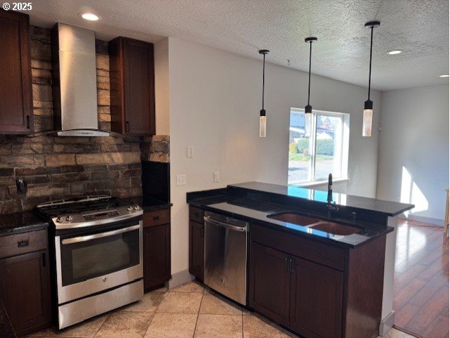 4015 Scenic Drive, Unit 4027 Eugene, OR 97404 - Photo 7 of 26 a kitchen with a stove and a sink
