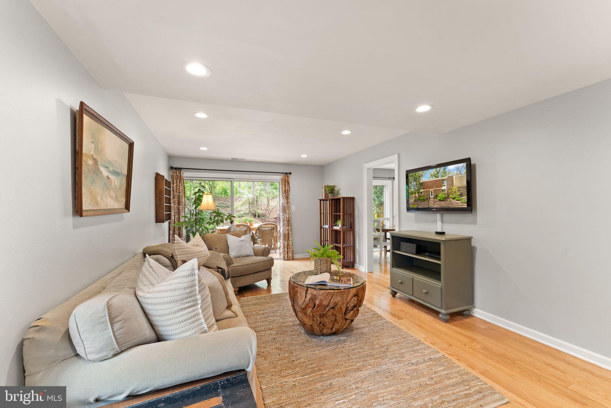 1717 Wainwright Drive Reston, VA 20190 - Photo 8 of 62 Gallery Image 8