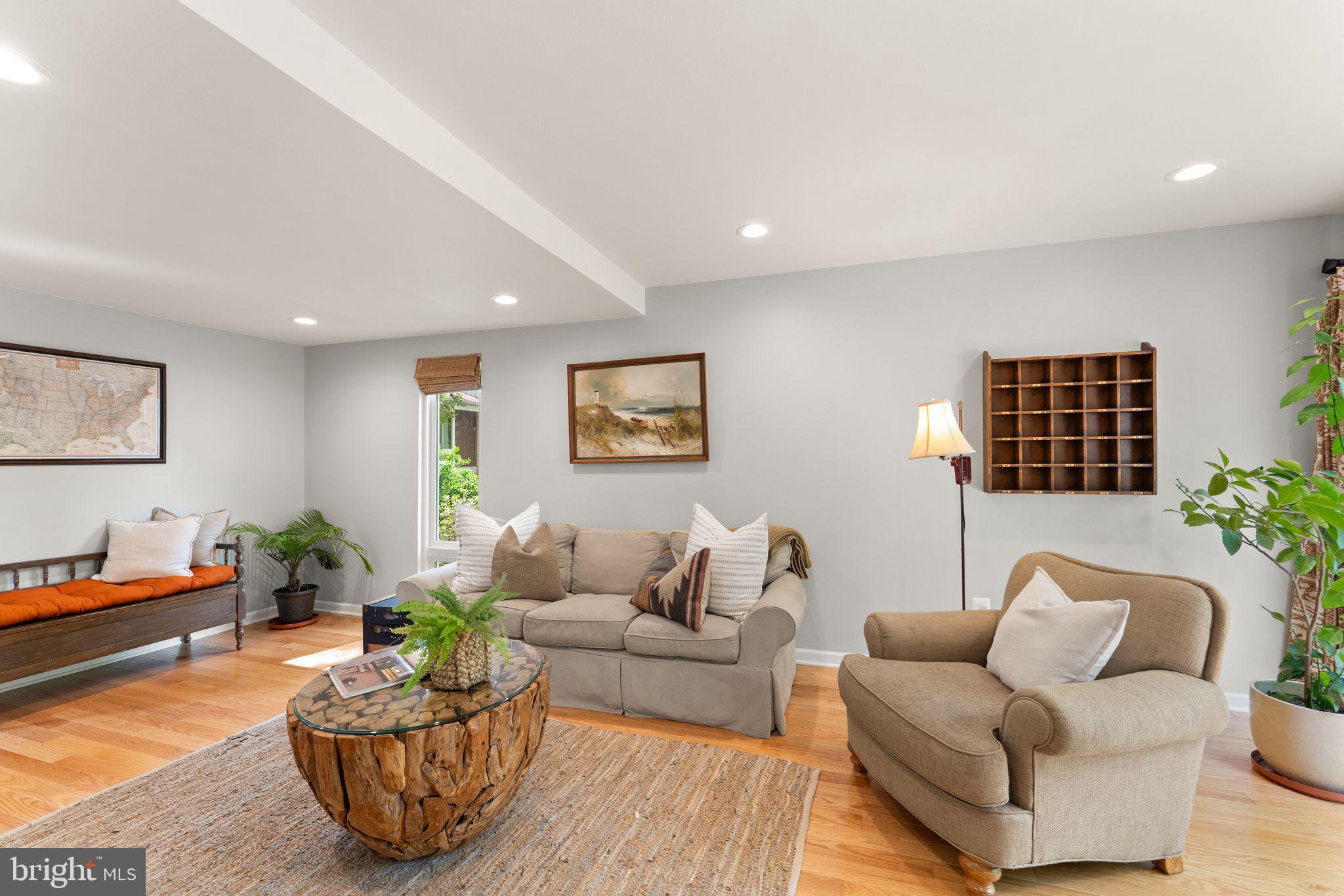 1717 Wainwright Drive Reston, VA 20190 - Photo 9 of 62 Gallery Image 9