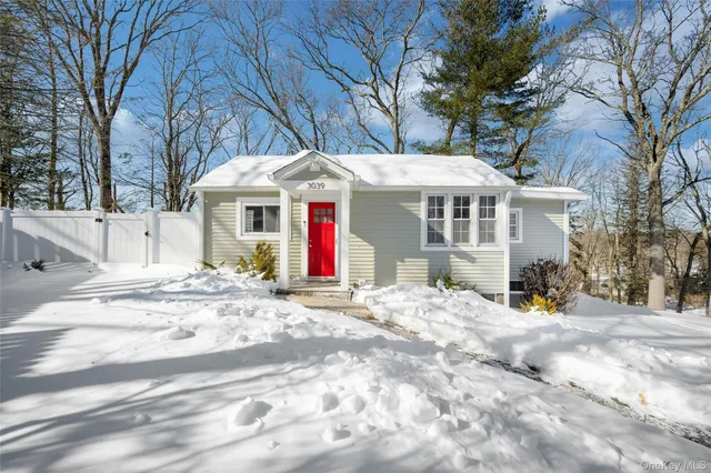 $460,000 | 3039 High Street, Mohegan Lake, NY 10547