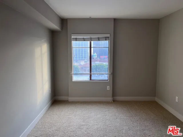 $4,895 | 1040 Glendon Avenue, Unit 4206, Los Angeles, CA 90024