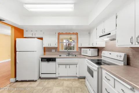 $399,000 | 290 Carissa Drive, Satellite Beach, FL 32937