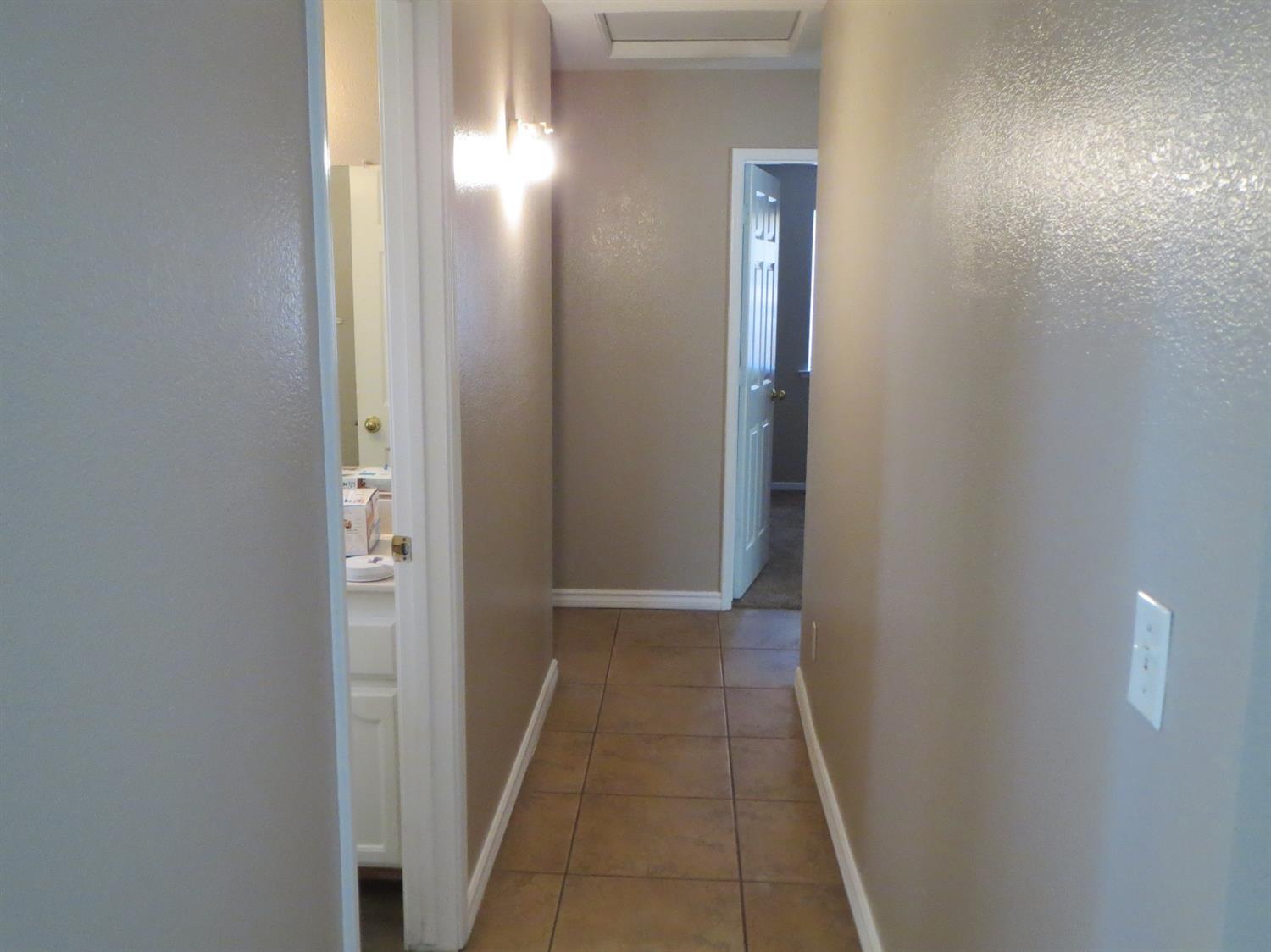 1446 North Magnolia Avenue Reedley, CA 93654 - Photo 8 of 15 Gallery Image 8