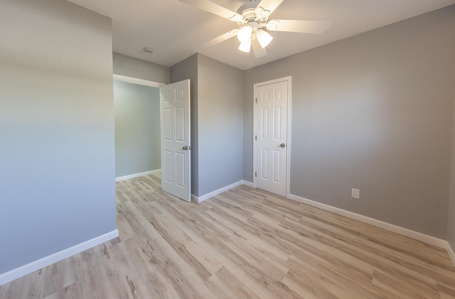 5409 Ave D Lubbock, TX 79404 - Photo 16 of 26 2L9A9093