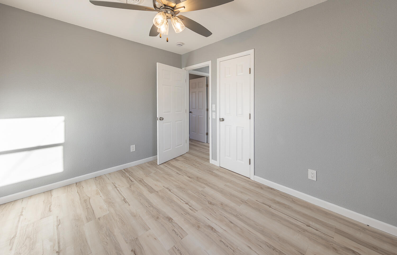 5409 Ave D Lubbock, TX 79404 - Photo 20 of 26 2L9A9137