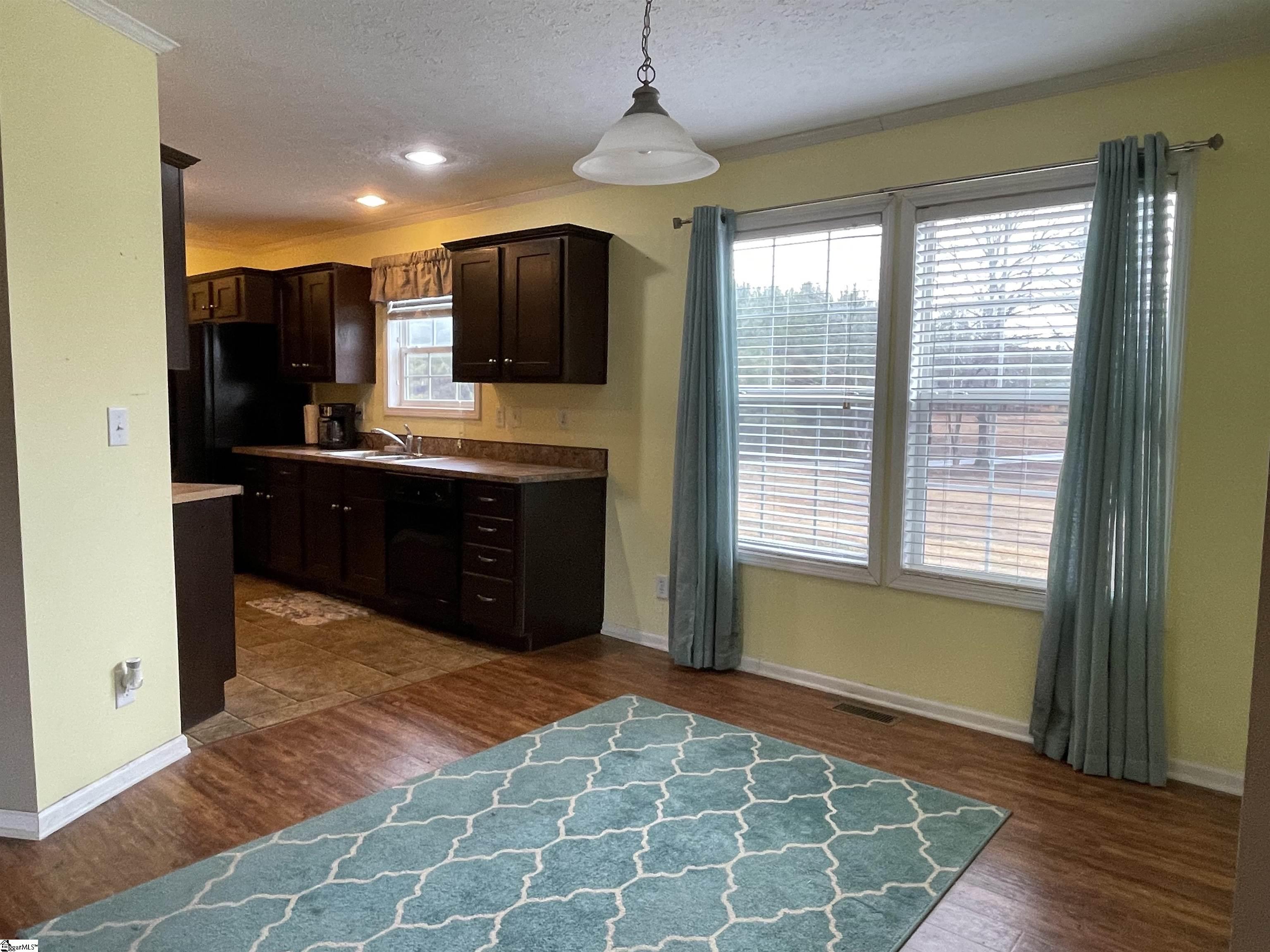 472 Gentry Road Fountain Inn, SC 29644 - Photo 14 of 35