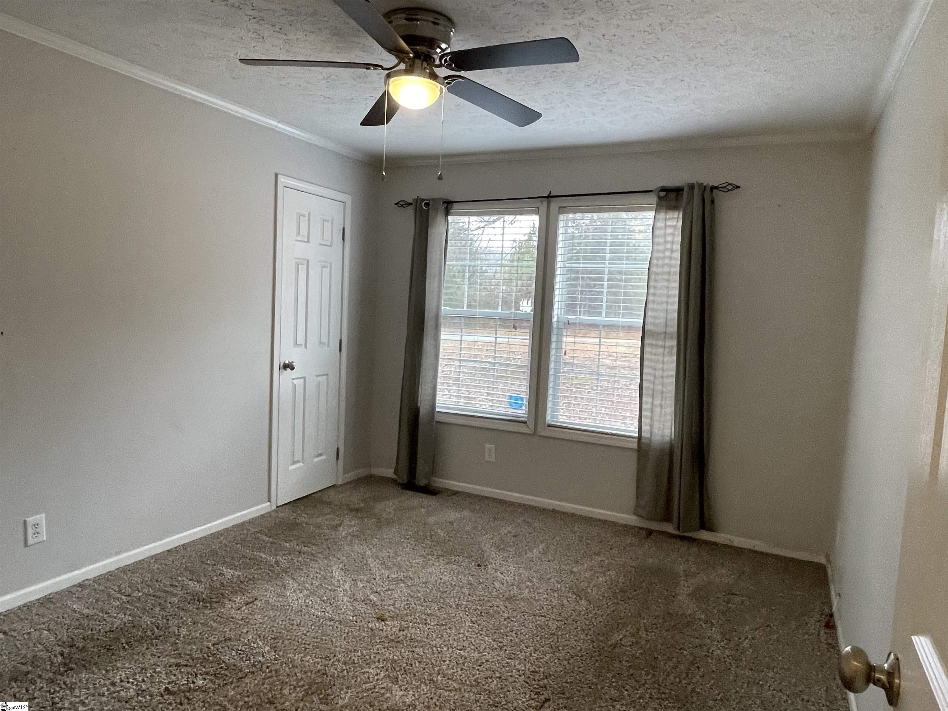 472 Gentry Road Fountain Inn, SC 29644 - Photo 21 of 35