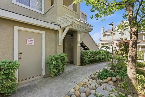 $575,000 | 838 Buck Lake Court, San Jose, CA 95123