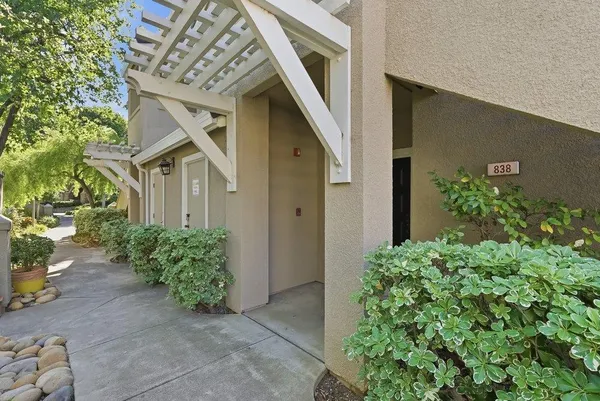 $575,000 | 838 Buck Lake Court, San Jose, CA 95123