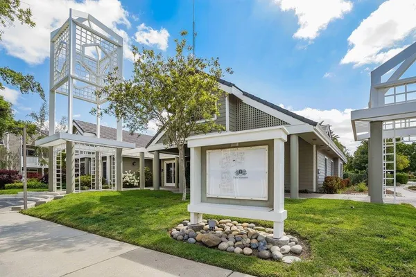 $575,000 | 838 Buck Lake Court, San Jose, CA 95123