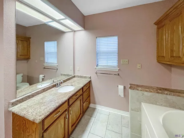 $445,000 | 13616 Denham Road, Baton Rouge, LA 70818