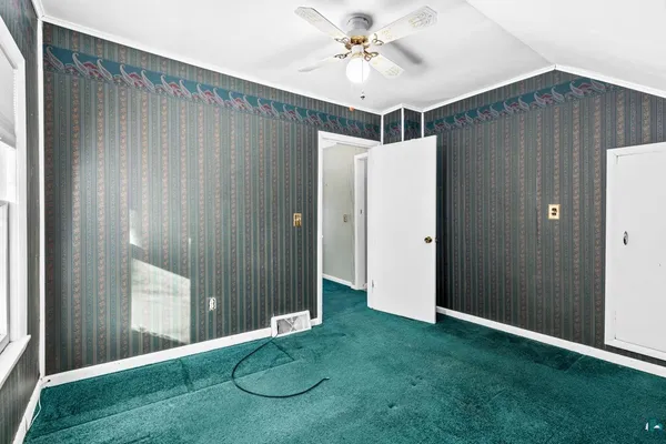 $295,000 | 302 River Bluff Avenue, Sandstone, MN 55072