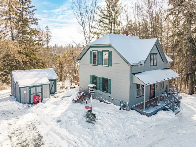 $330,000 | 302 River Bluff Avenue, Sandstone, MN 55072