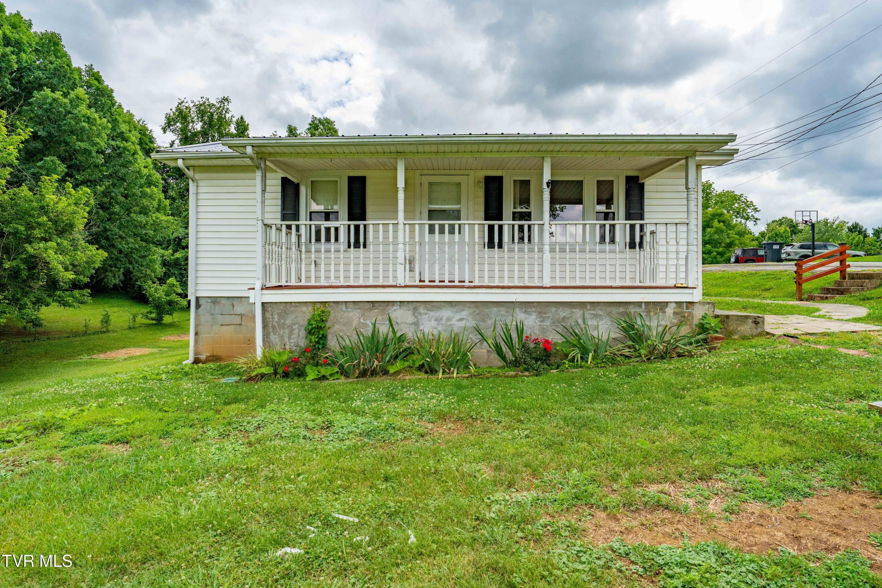 147 Fox Road Johnson City, TN 37601 - Photo 40 of 59 147 Fox road (25 of 59)