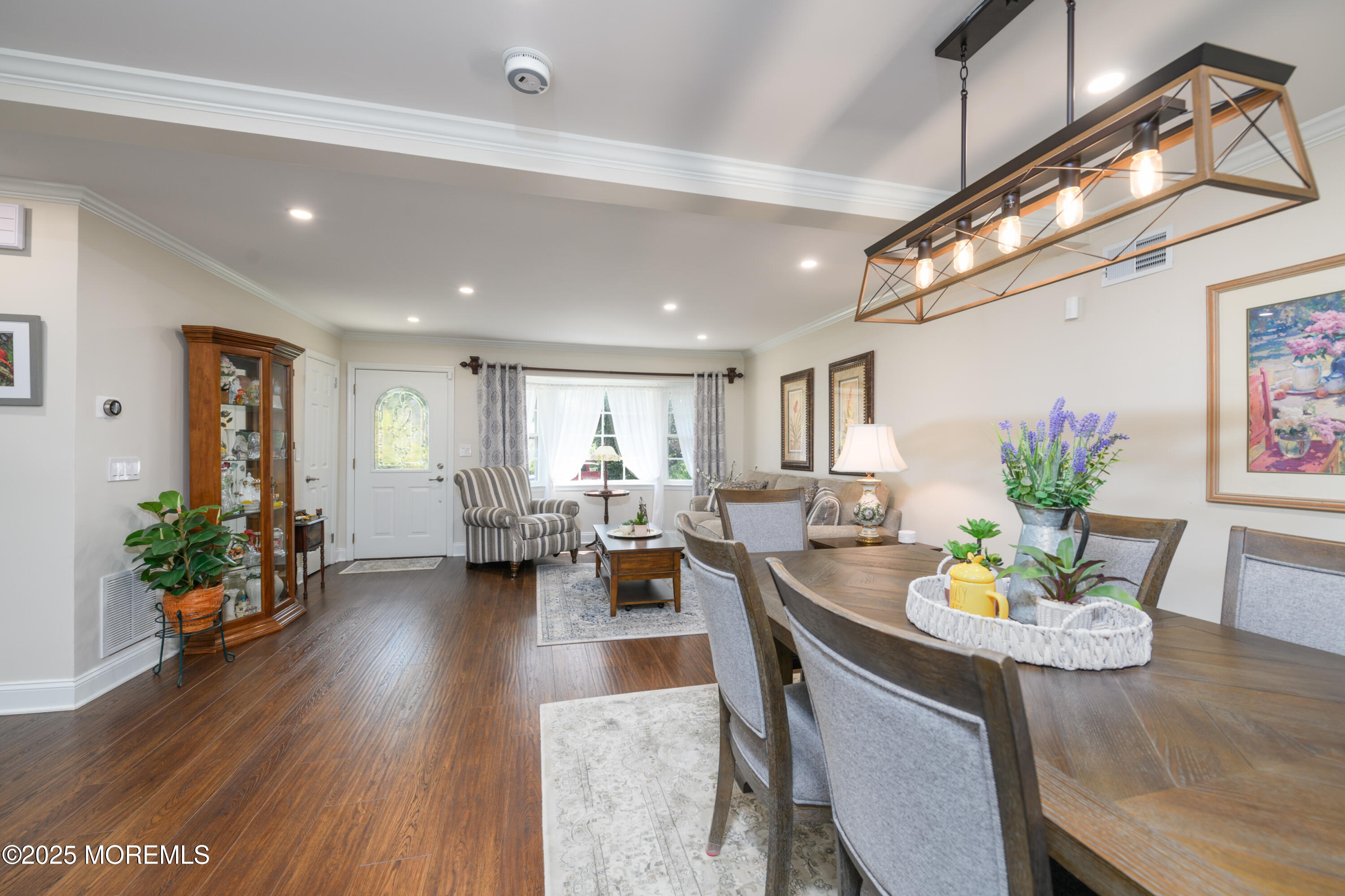 101 Millbrook Place Middletown, NJ 07748 - Photo 14 of 58 a living room with furniture