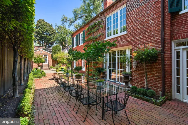 a view of a house with a garage
