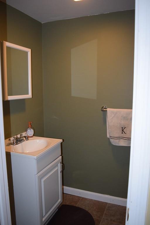 28 Upland Road Marlborough, MA 01752 - Photo 21 of 28 Gallery Image 21