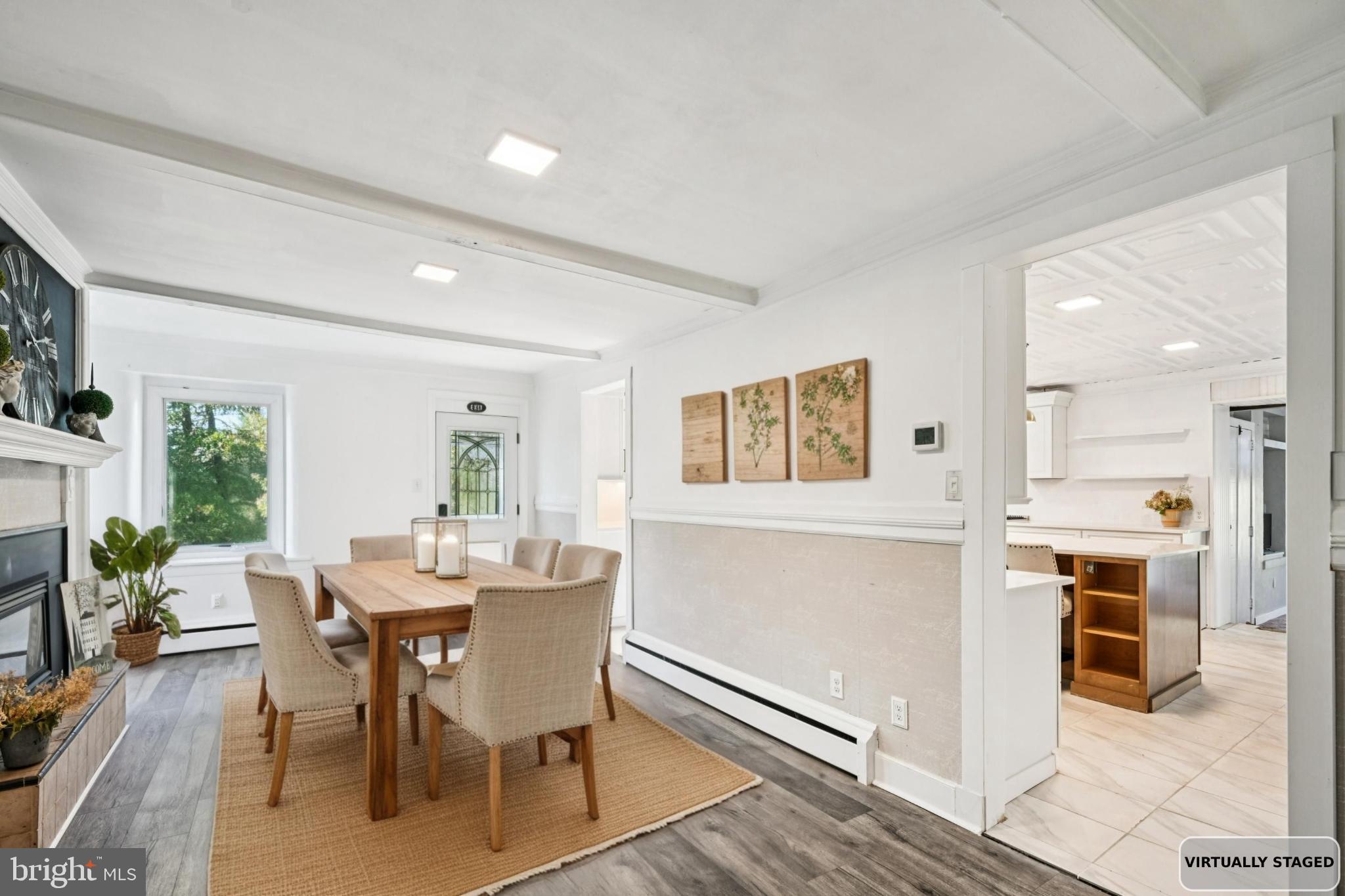 1323 Kepler Road Pottstown, PA 19464 - Photo 12 of 56 Virtual Staged Dining Area