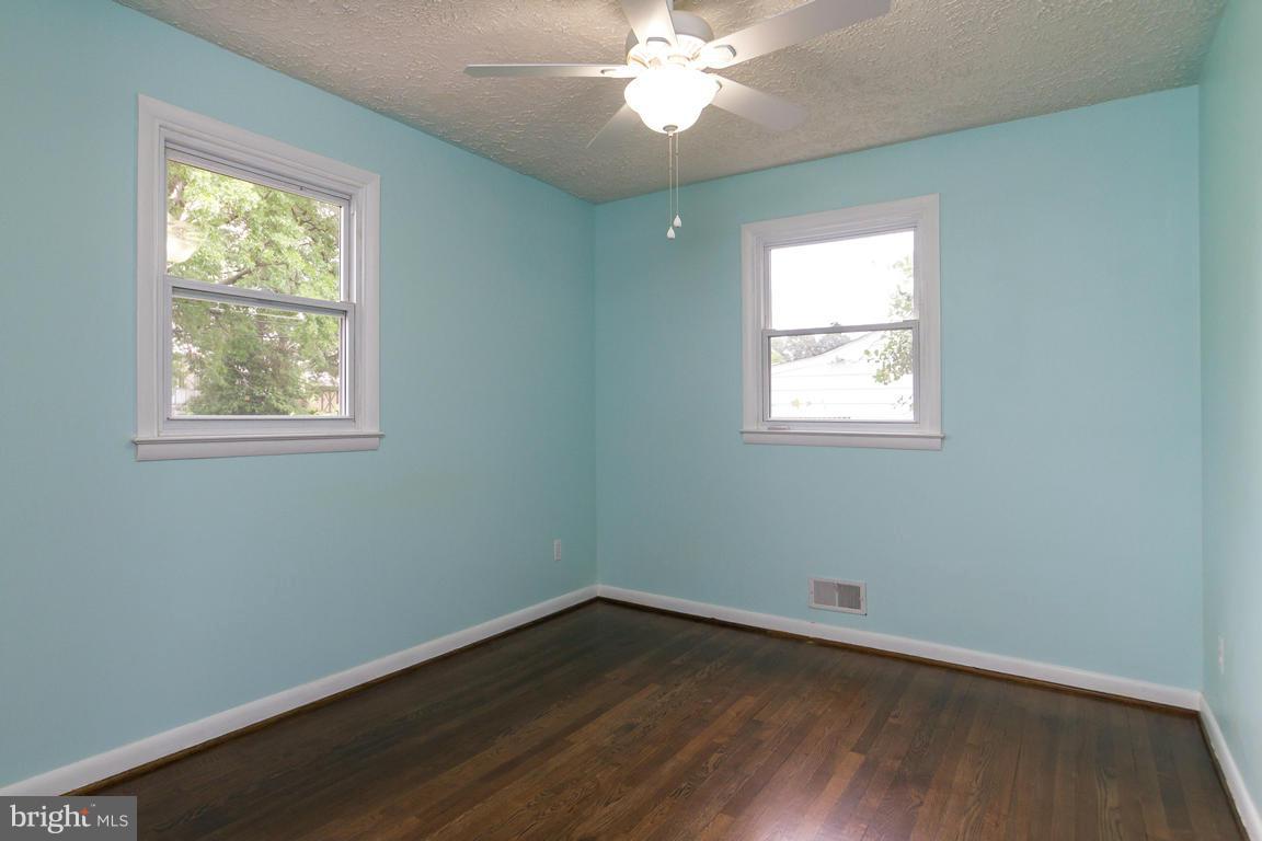 2426 Lakewood Road Baltimore, MD 21234 - Photo 15 of 28 Bedroom