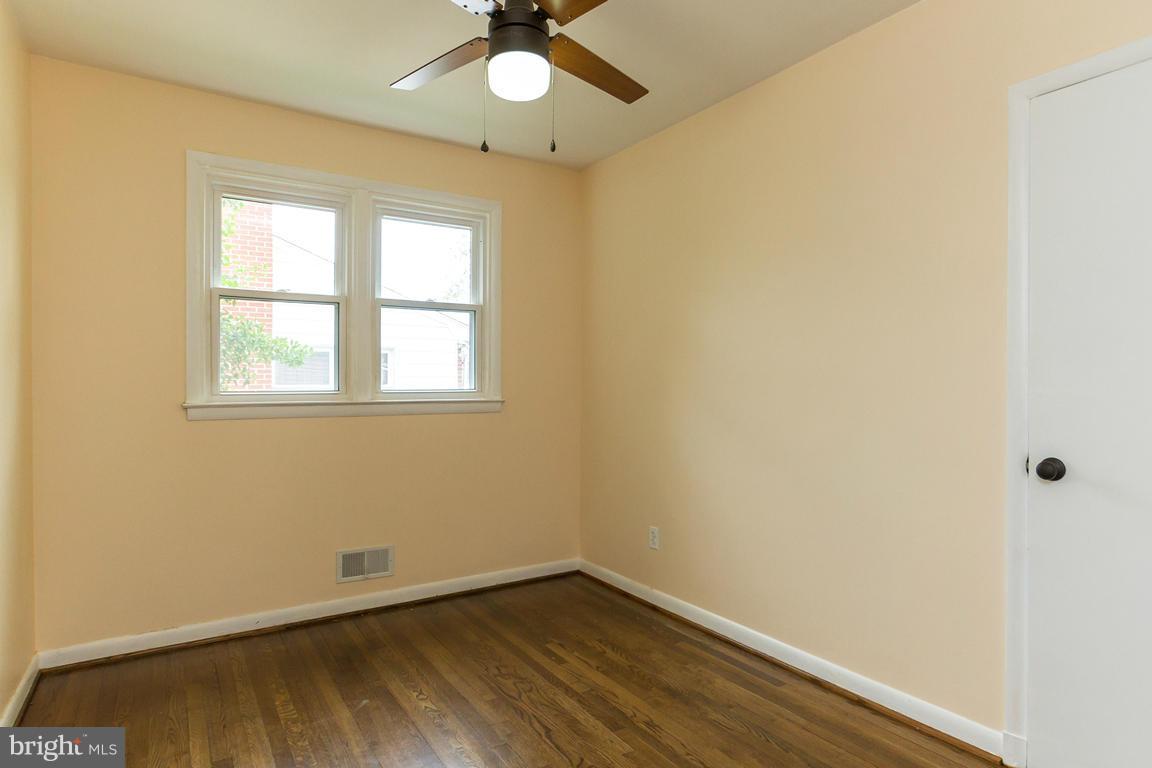 2426 Lakewood Road Baltimore, MD 21234 - Photo 16 of 28 Bedroom