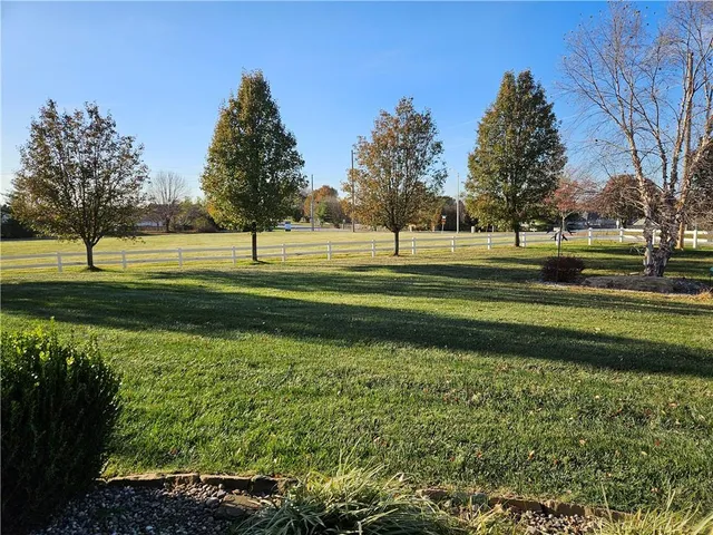 $450,000 | 4605 Southwest Olympia Circle, Lee's Summit, MO 64082
