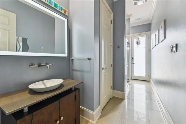 $920,000 | 2097 Lakeshore Boulevard, Slidell, LA 70461