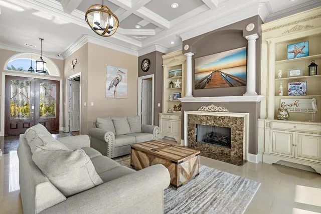 $920,000 | 2097 Lakeshore Boulevard, Slidell, LA 70461