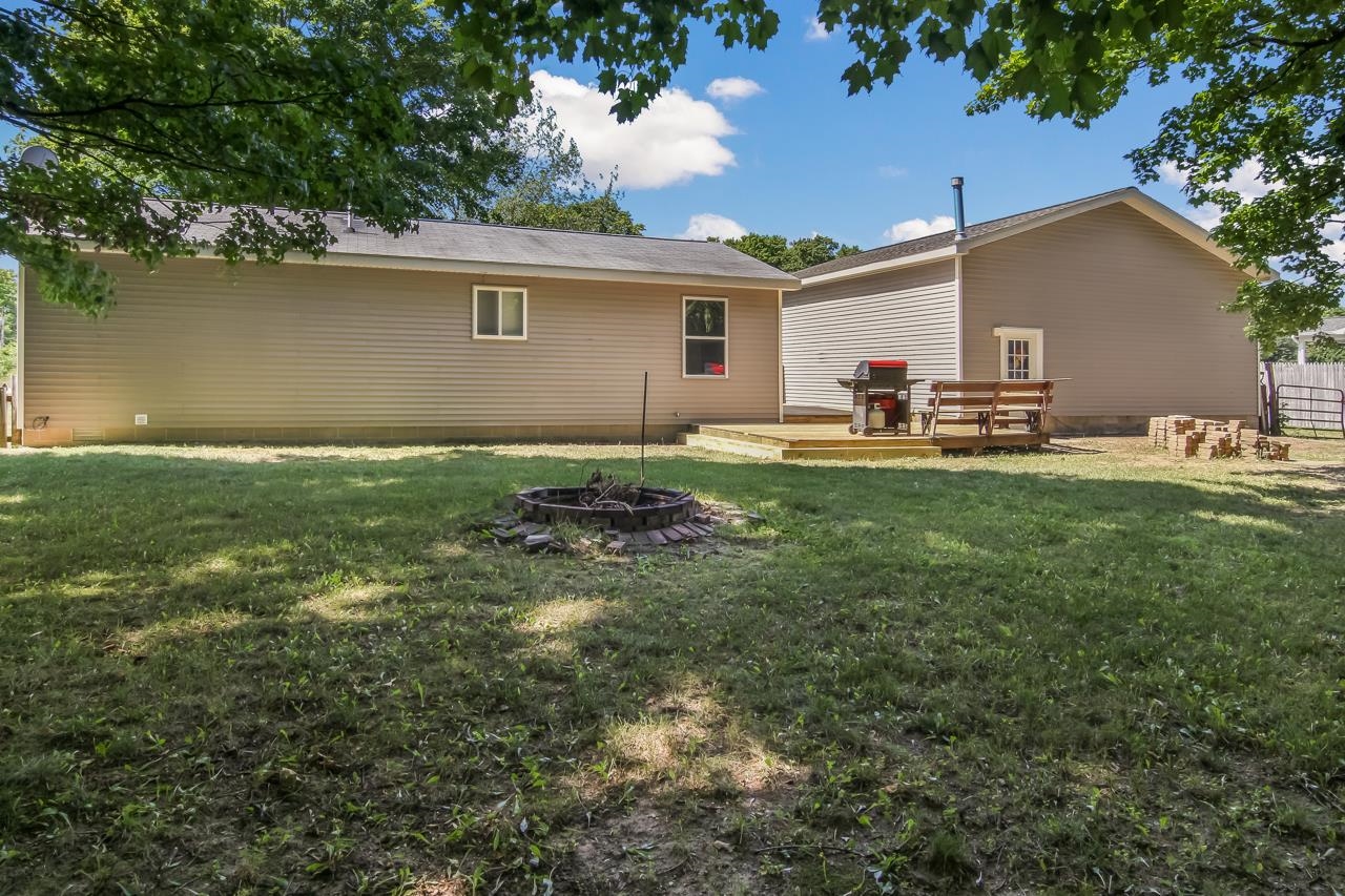 2373 Gary Road Traverse City, MI 49685 - Photo 24 of 28 1904199-23.JPG