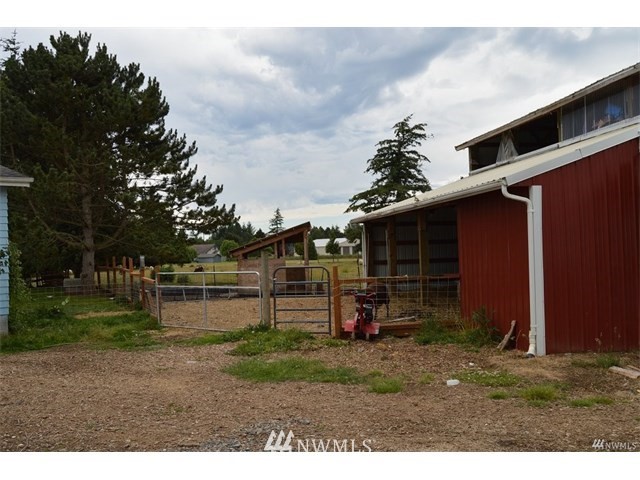 790 West Larson Road Bellingham, WA 98226 - Photo 12 of 16