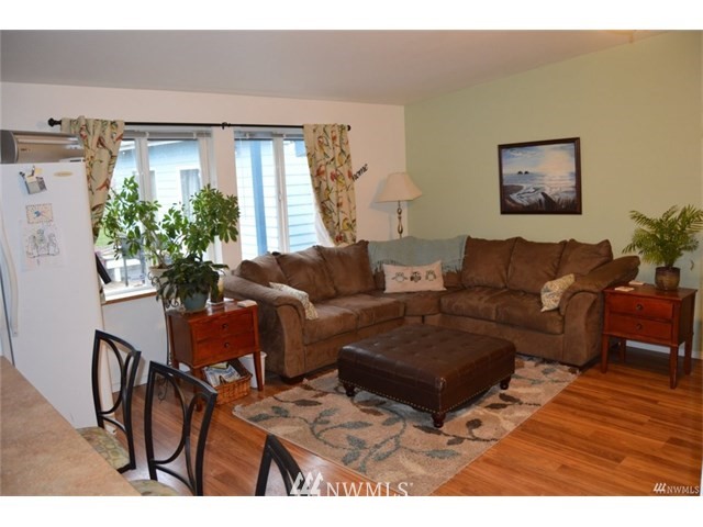 790 West Larson Road Bellingham, WA 98226 - Photo 3 of 16